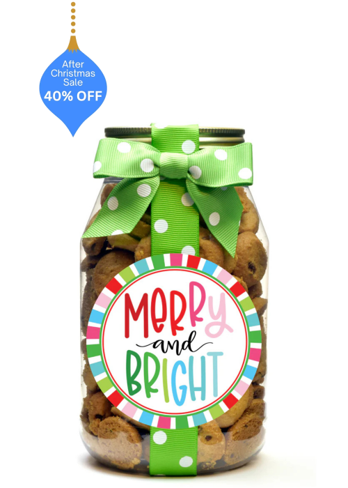 ’Merry And Bright’ Chocolate Chip Cookie Quart Jar Sweet Treats